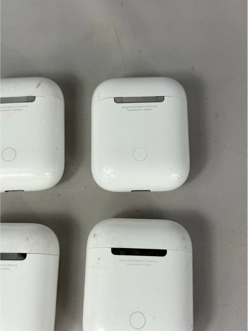 Apple lot airpods
